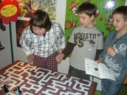 Zdeněk Miler dětem - interaktivní výstava, 1. a 2. třída (9.4.2010)
