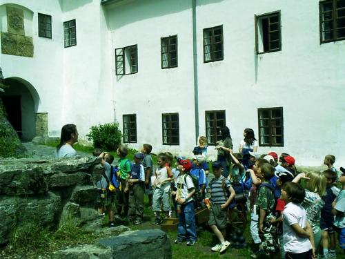 Výlet na Rešovské vodopády a hrad Sovinec (21. 6. 2004)